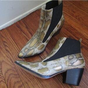 Coconuts by Matisse Ankle Boot 7M Kyoto Gold Cream Snakeskin Print 2.5in Women